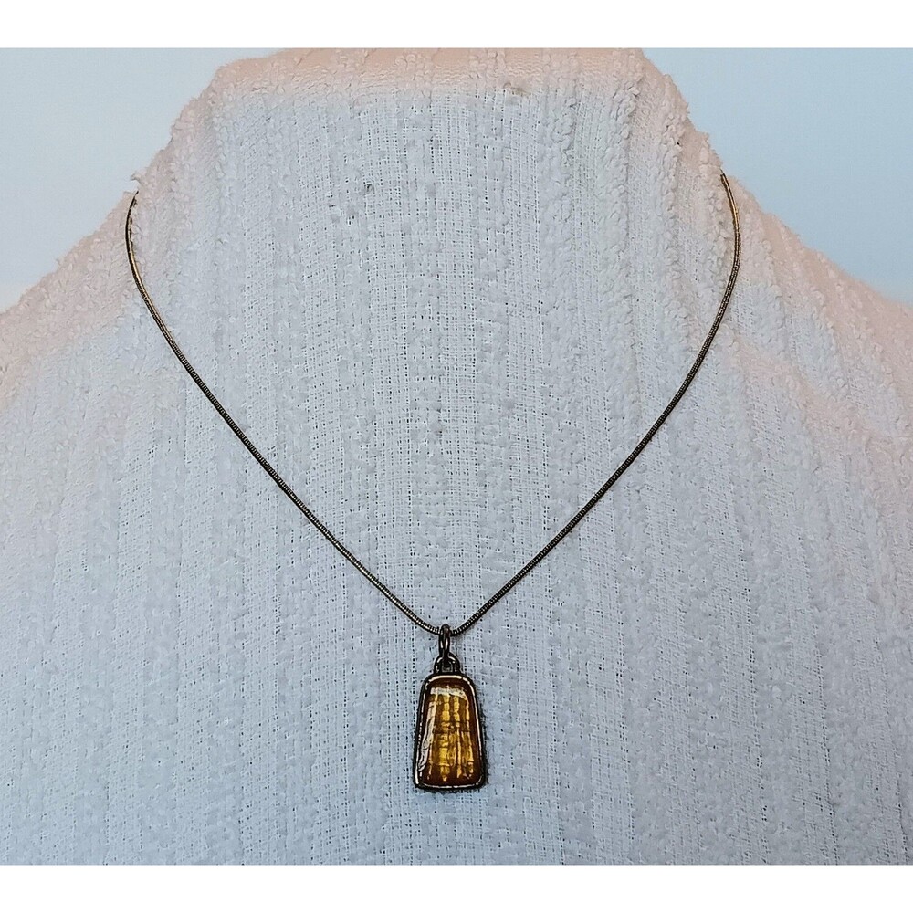 Vintage Coldwater Creek Yellow Resin Pendant Necklace 18-20 in